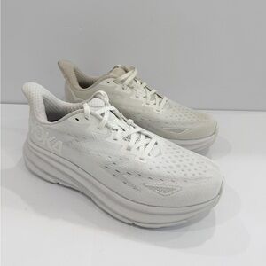 Hoka One One Wide Clifton 9 Women’s Shoes